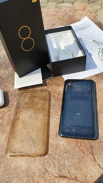 Xiaomi Mi 8