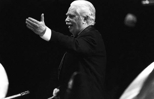 Джазовый дирижер. Анатолий кролл и джаз-оркестр академик-бэнд. Олег леонидович лундстрем фото. Кролл композитор. Филармонический джаз оркестр республики татарстан.